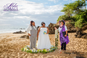 Maui lesbian weddings